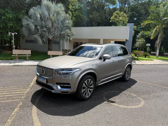 VOLVO XC90 2.0 T8 HYBRID INSCRIPTION EXPRESSION AWD GEARTRONIC VOLVO XC90 2.0 T8 HYBRID INSCRIPTION EXPRESSION AWD GEARTRONIC